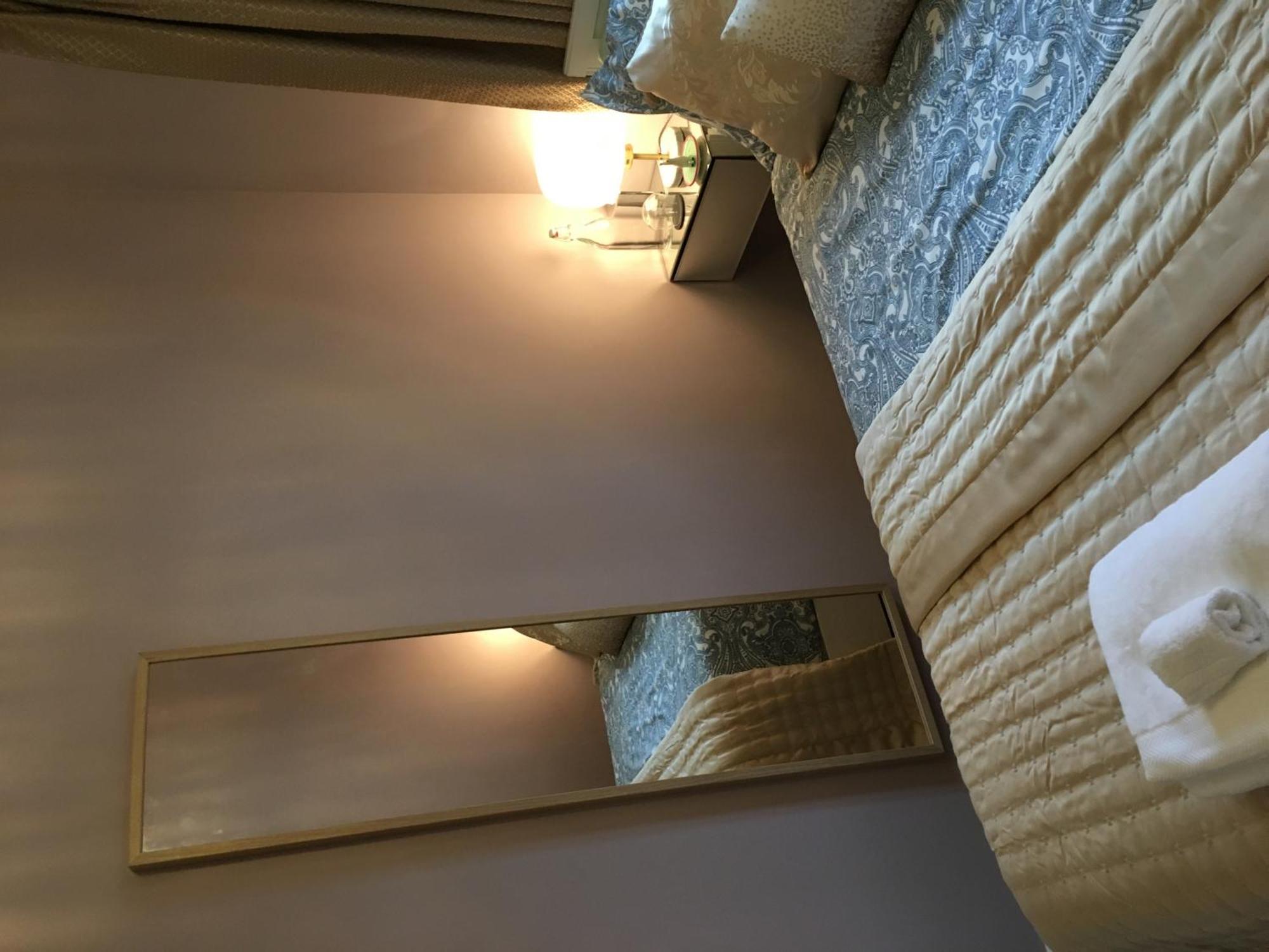 Leafy Suburban Bed And Breakfast Northwood  Ngoại thất bức ảnh