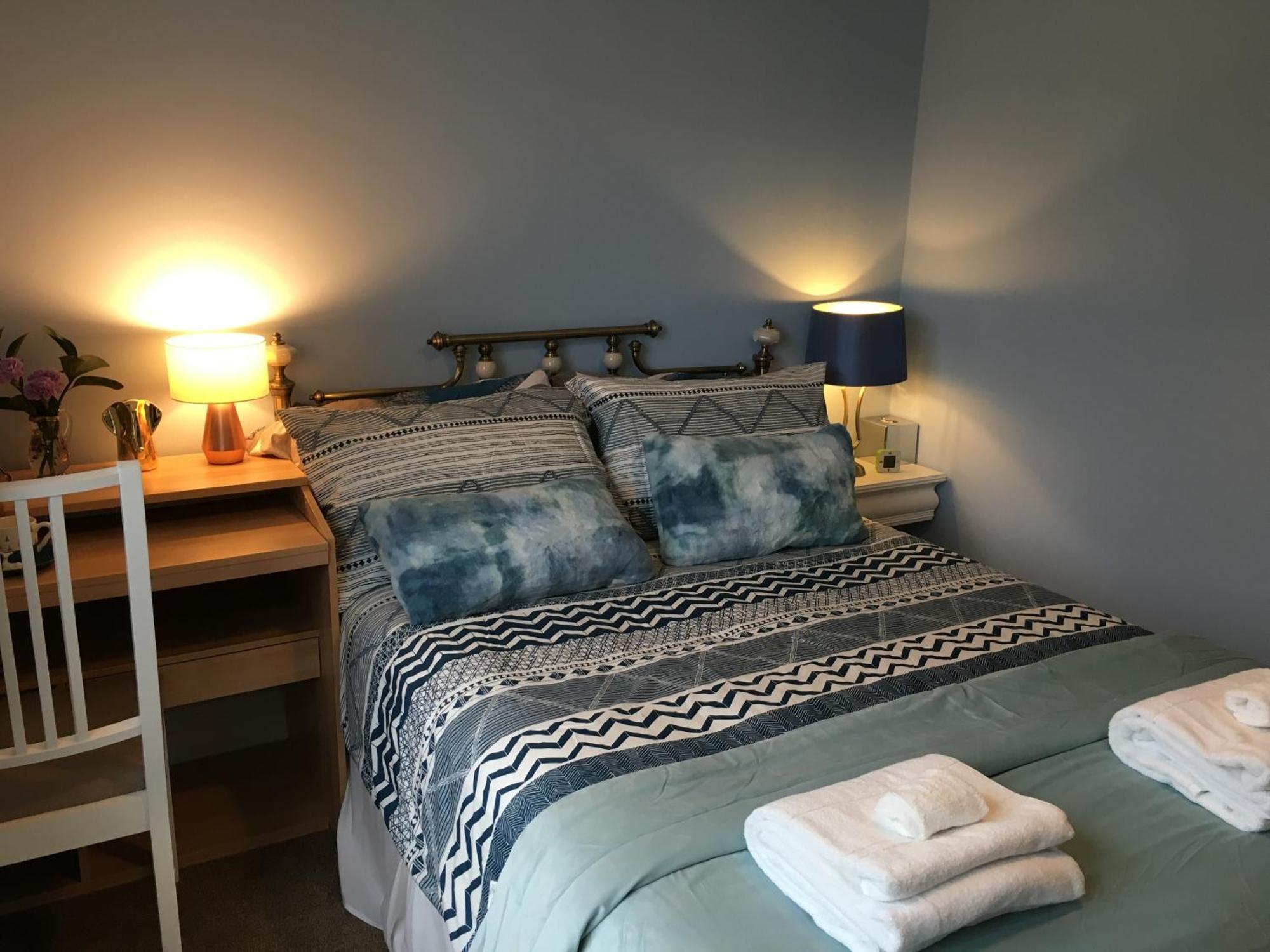 Leafy Suburban Bed And Breakfast Northwood  Ngoại thất bức ảnh